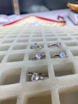 14K Rose Gold Armut Kesim Zarif Aytaşı Takı Basit Aytaşı Yüzük