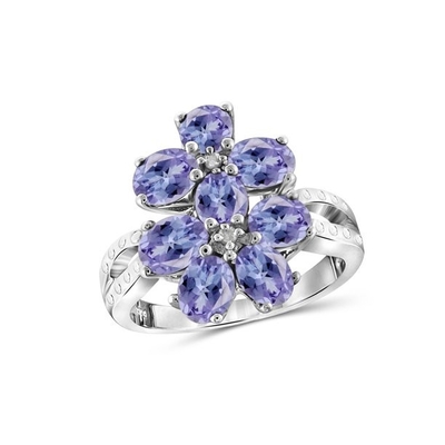 1/2 Karat T.G.W. Tanzanite 14kt Altın Üzeri Som Gümüş 5 Taşlı Pırlanta Nişan Yüzüğü