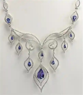 Sertifikalı 0.61 Ctw I2/I3 Tanzanite Ve Pırlanta 14 Ayar Pembe Altın Küpe
