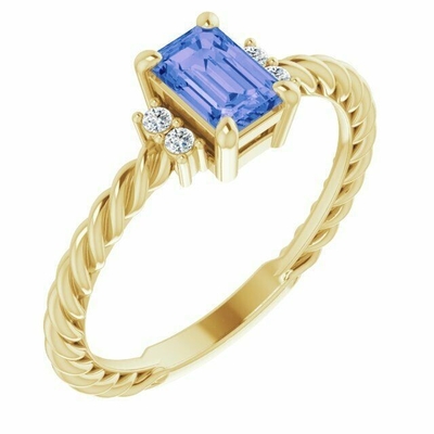Karat Tanzanite Beyaz Pırlanta Vurgulu 0.925 Ayar Gümüş Yüzük Takı