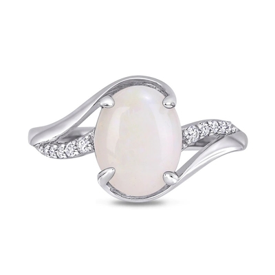 Oval Opal ve 1/15 CT. TW Pırlanta Baypas Bölünmüş Şaft Yüzük Som Gümüş