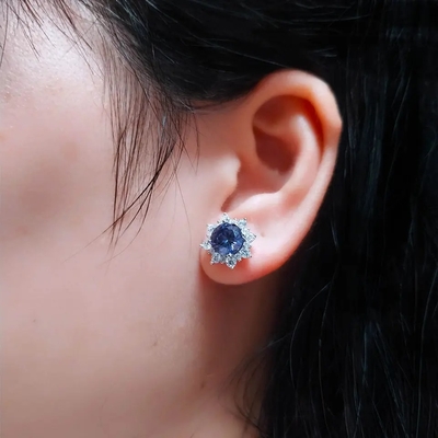 Katı 925 Ayar Gümüş Düzenlendi Tanzanite CZ Noel Takı Saplama Küpe Kadınlar Için
