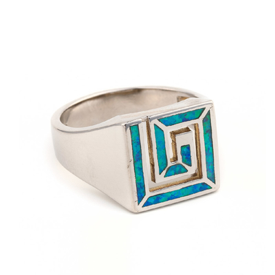 Kadınlar için Retro Fret Veya Greek Key Tasarım Kare Opal Yüzük