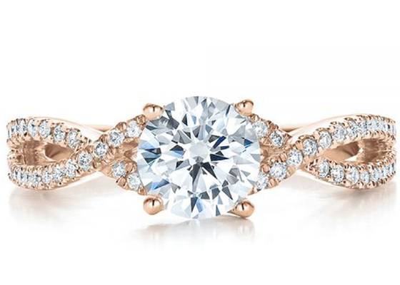 Pençe Ayarlı 18 Ayar Rose Gold Yüzük 0.8ct GH VS1 GIA Pırlantalı