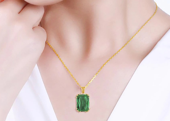 Vintage 14 Ayar Altın Kolyeler 2.67ct 8×10mm Doğal Zümrüt Kolyeli