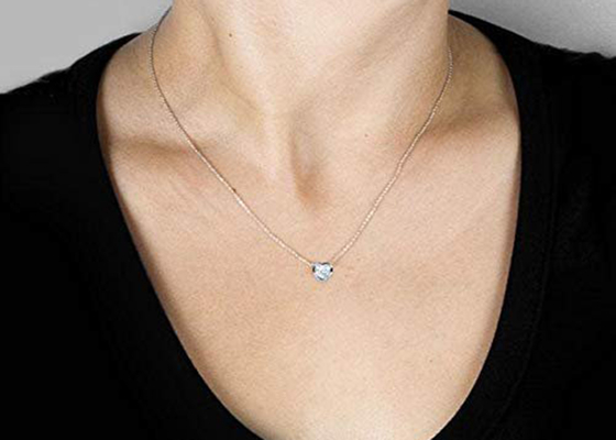 6x6mm Mozanit ile 16 inç 14K Altın Kolye Kalp Çerçeve stili