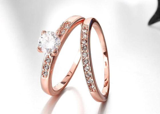 OEM Rose Gold Nişan ve 0.44CT 5mm Taşlı Alyans Seti