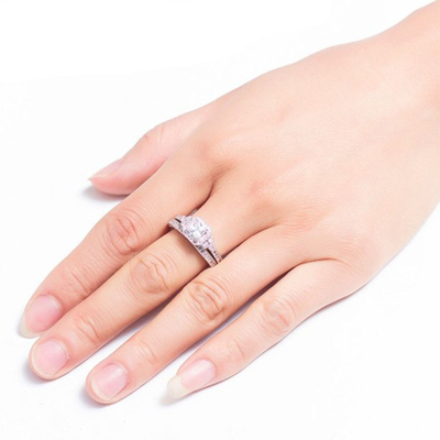 0.62ct 2 Karat Prenses Kesim Pırlanta Yüzük, 62 ADET Mozanit Alyans